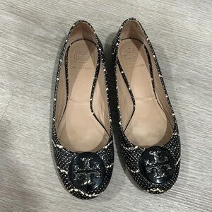 Tory Burch snakeskin printed leather flats 7.5 black cream